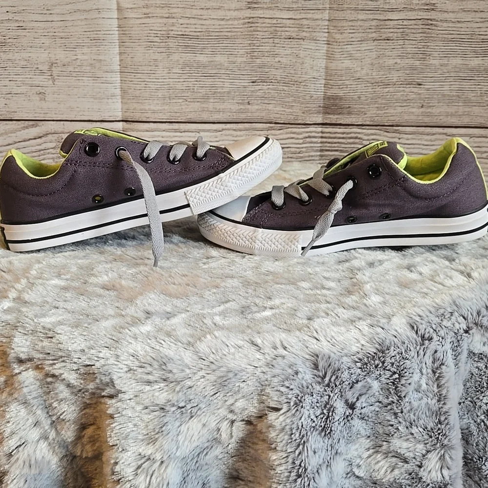 Converse Grey/Green Sneakers, Kids Size 3, Great Condition